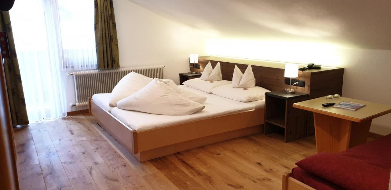 Hotel Garni Jaegerheim Serfaus Buitenkant foto